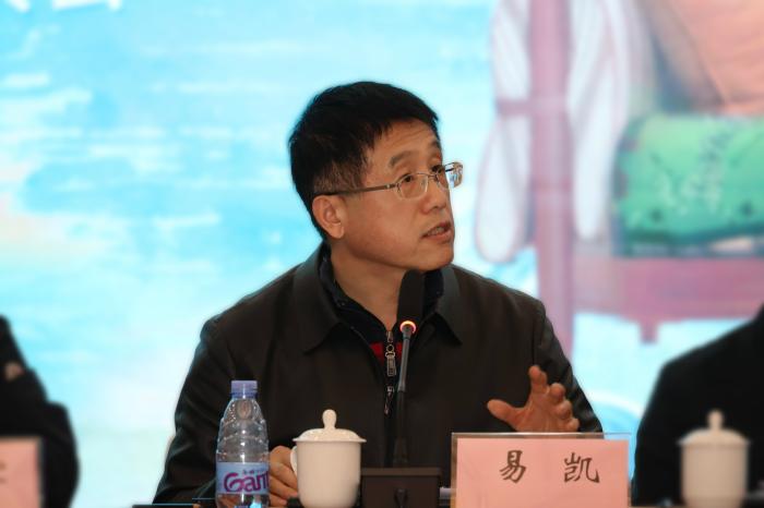 易凯：中国电视艺术委员会秘书长.jpg
